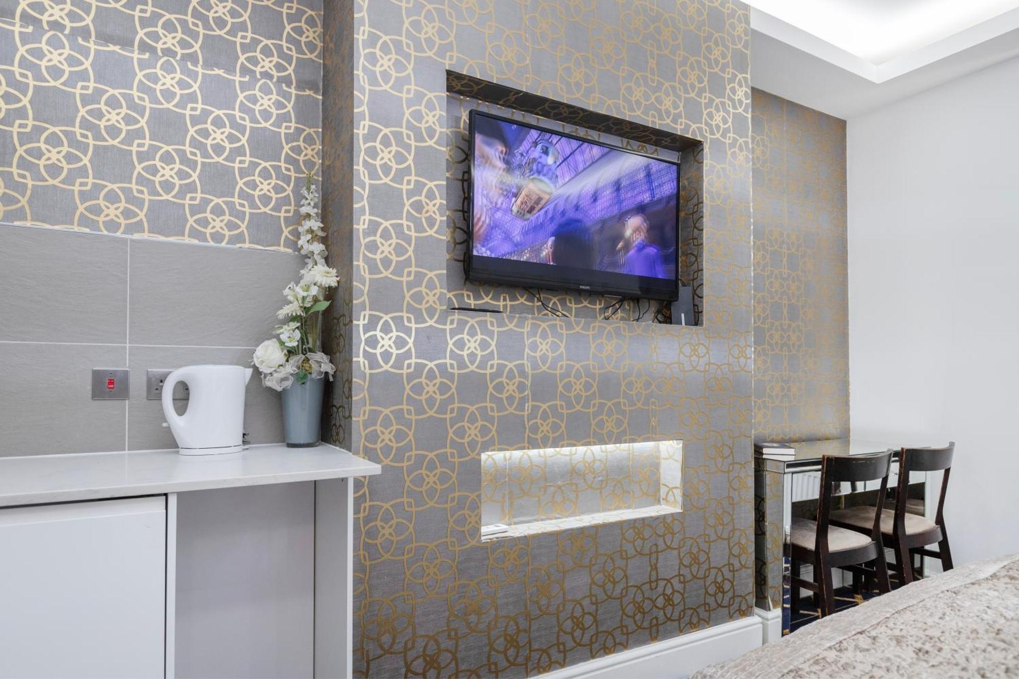 Hyde Park Rooms & Apartments Londen Buitenkant foto